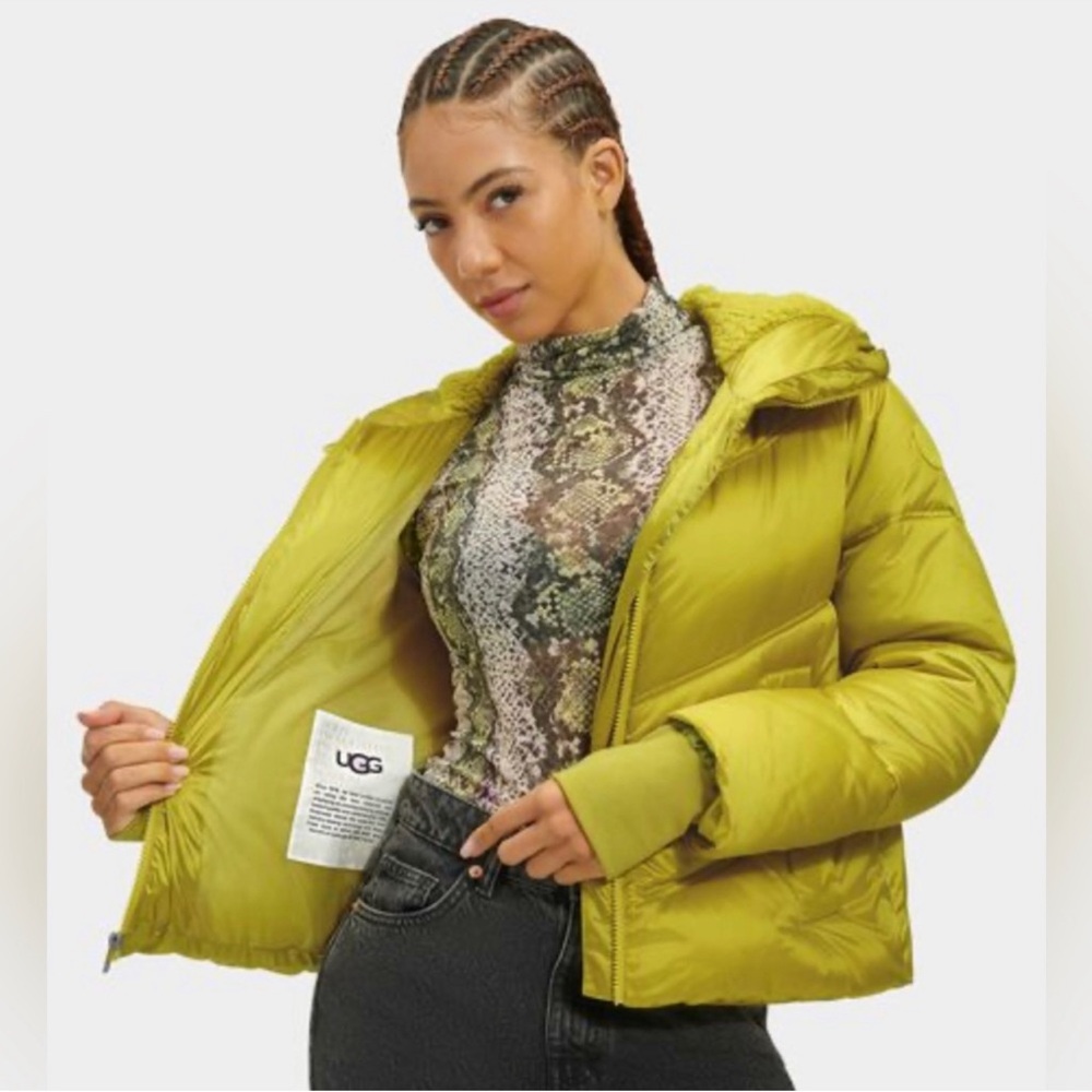 UGG Women’s Hooded Puffer Jacket XL Lime Green Down Insulated Coat NWT